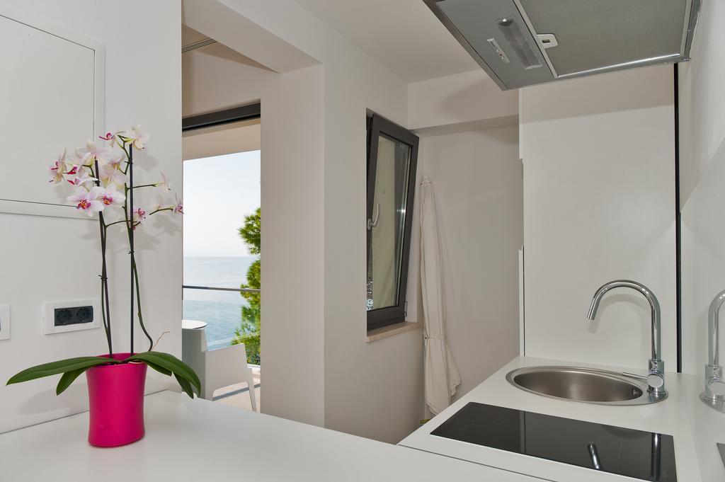 Villa Paulina Brela Exterior photo